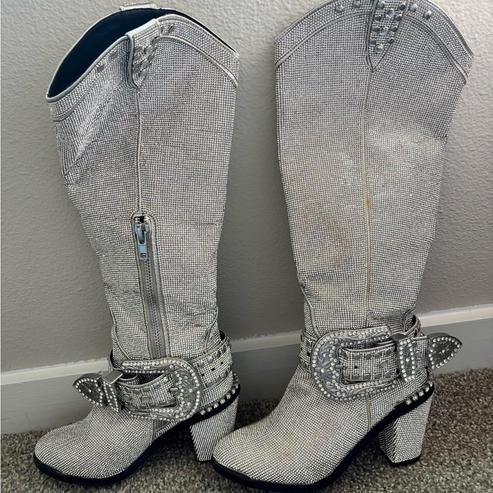 Solid Rhinestone Belt Buckle Cowboy Boots- Women’s 7 *SOLD OUT ONLINE!*